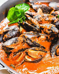 Mussels with Marinara sauce